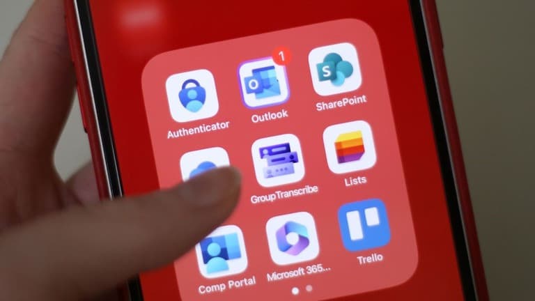 米マイクロソフトのメールソフトで障害、数万人に影響