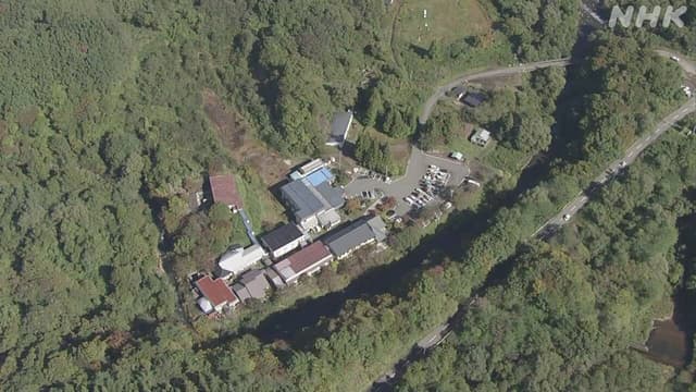 <span class="jlpt-n5" word="また">また</span><ruby><span class="unknown" word="熊">熊</span><rt>くま</rt></ruby><span class="" word="に">に</span><ruby><span class="" word="襲">襲</span><rt>おそ</rt></ruby><span class="" word="わ">わ</span><span class="" word="れ">れ</span><span class="" word="て">て</span><ruby><span class="jlpt-n5" word="人">人</span><rt>ひと</rt></ruby><span class="" word="が">が</span><ruby><span class="" word="亡">亡</span><rt>な</rt></ruby><span class="" word="く">く</span><span class="" word="な">な</span><span class="" word="っ">っ</span><span class="" word="た">た</span><span class="" word="か">か</span><span class="" word="も">も</span><span class="" word="し">し</span><span class="" word="れ">れ</span><span class="" word="な">な</span><span class="" word="い">い</span>