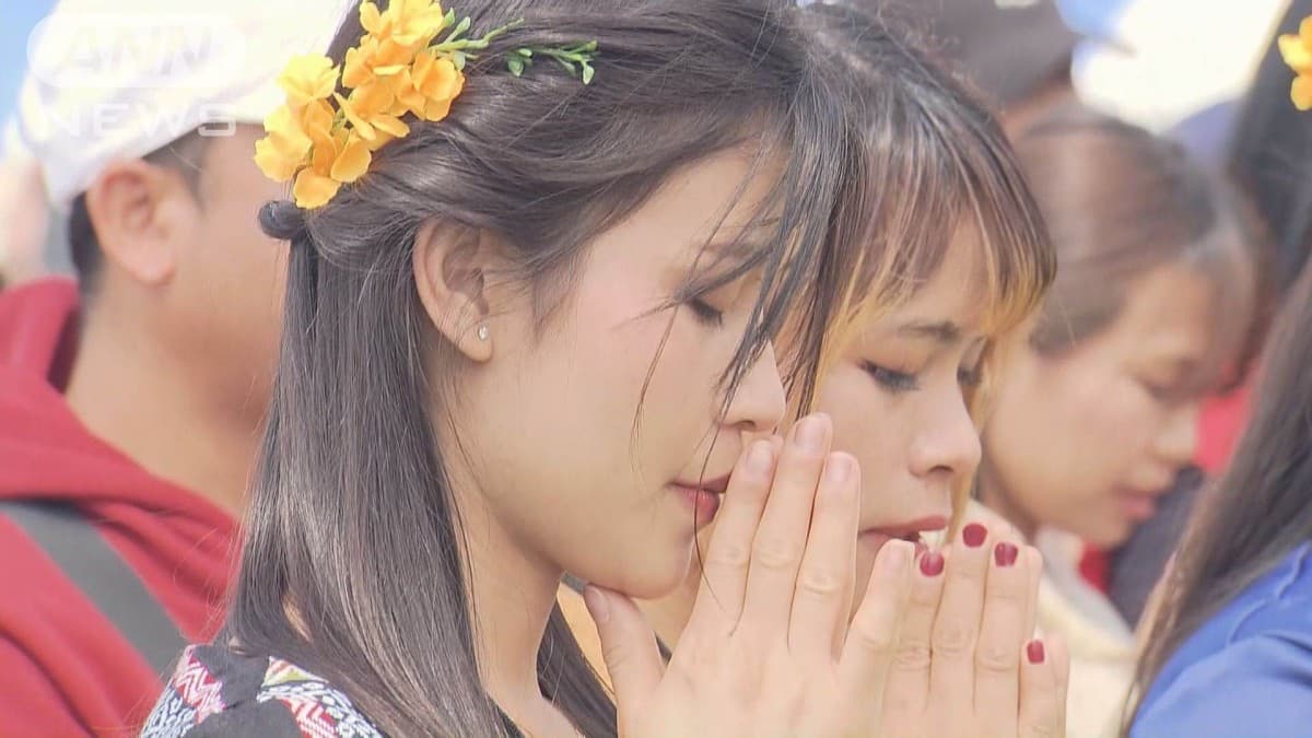 ミャンマーのお正月のお祭り