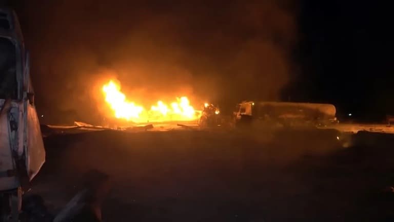 アメリカがイエメンの港を攻撃、38人が亡くなる