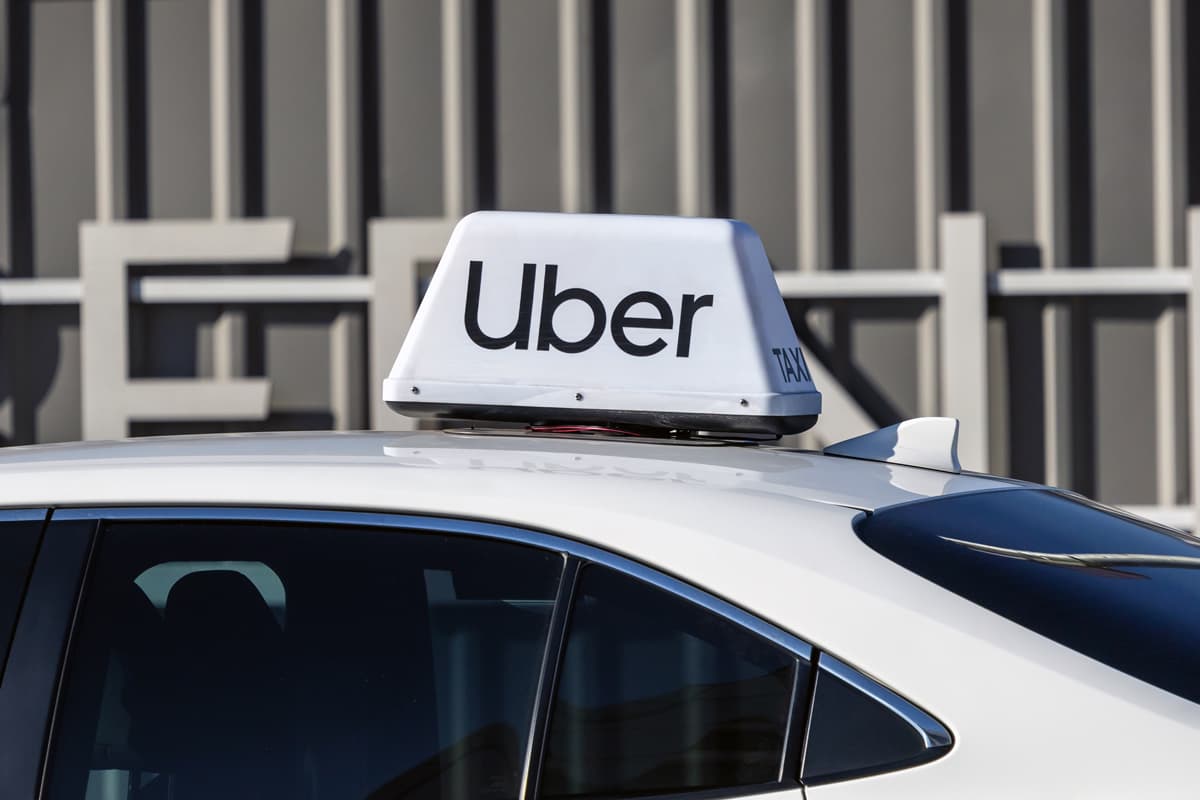 アメリカの機関がウーバーを訴えました