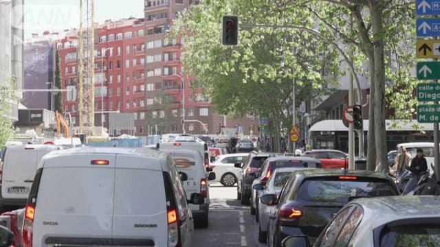 スペインとポルトガルで<ruby ><rb><span class="jlpt-n5" word="大きな">大</rb><rt>おお</rt></ruby>きな</span><ruby ><rb><span class="jlpt-n2" word="停電">停電</span></rb><rt>ていでん</rt></ruby>