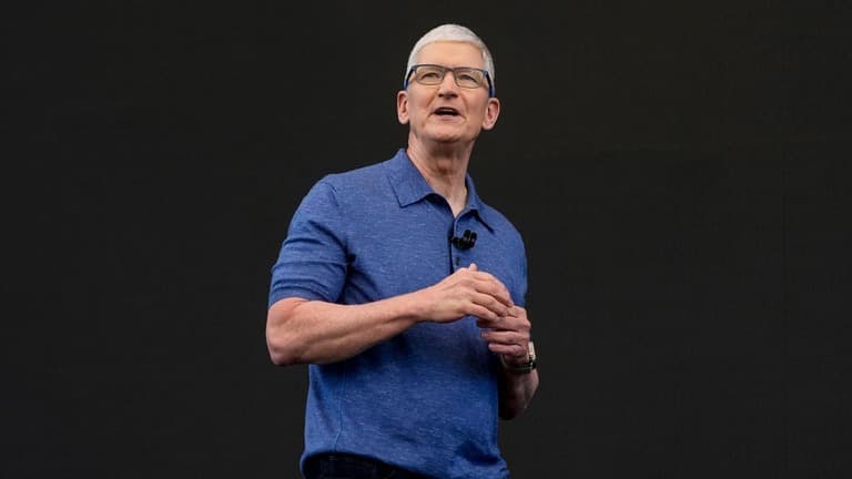 アップル、アメリカの新しい関税でお金が多さん{か}かるかもしれない