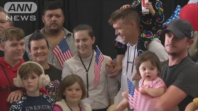 <span class="jlpt-n4" word="アメリカ">アメリカ</span>が<ruby ><rb><span class="unknown" word="南アフリカ">南</rb><rt>みなみ</rt></ruby>アフリカ</span>の<ruby ><rb><span class="unknown" word="白人">白人</span></rb><rt>はくじん</rt></ruby>をむかえます