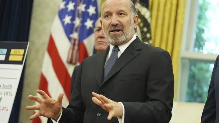 アメリカで高額な「ゴールドカード」ビザ、もうすぐ申し込み開始