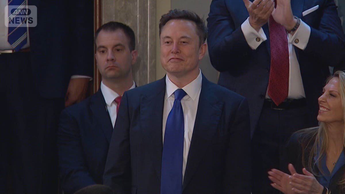 イーロン・マスクさんの お金が 73ちょう円に なりました