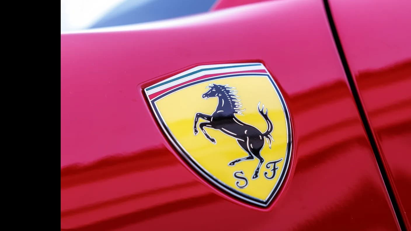 フェラーリの株が大きく下がる　将来の見通しに心配の声