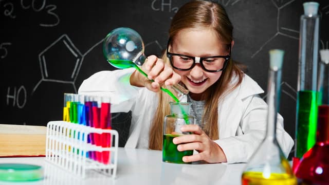 <ruby ><rb><span class="jlpt-n3" word="実験">実験</span><span class="jlpt-n4" word="科学">科学</span></rb><rt>じっけんかがく</rt></ruby><span class="" word="に">に</span><ruby ><rb><span class="jlpt-n4" word="必要">必要</span></rb><rt>ひつよう</rt></ruby><span class="" word="な">な</span><ruby ><rb><span class="jlpt-n3" word="才能">才能</span></rb><rt>さいのう</rt></ruby><span class="" word="：">：</span><ruby ><rb><span class="jlpt-n1" word="自己">自己</span><span class="unknown" word="懐疑">懐疑</span></rb><rt>じこかいぎ</rt></ruby><span class="" word="と">と</span><ruby ><rb><span class="unknown" word="耐性">耐性</span></rb><rt>たいせい</rt></ruby>