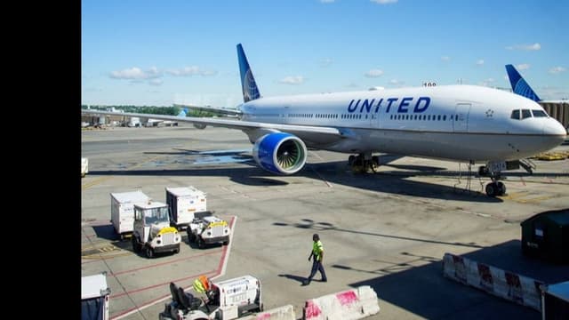 <span class="" word="ユ">ユ</span><span class="" word="ナ">ナ</span><span class="" word="イ">イ</span><span class="" word="テ">テ</span><span class="" word="ッ">ッ</span><span class="" word="ド">ド</span><ruby ><rb><span class="jlpt-n3" word="航空">航空</span><span class="jlpt-n1" word="機">機</span></rb><rt>こうくうき</rt></ruby><span class="" word="、">、</span><ruby ><rb><span class="jlpt-n1" word="操縦">操縦</span><span class="jlpt-n1" word="室">室</span></rb><rt>そうじゅうしつ</rt></ruby><ruby ><rb><span class="jlpt-n5" word="窓">窓</span></rb><rt>まど</rt></ruby><span class="" word="に">に</span><ruby ><rb><span class="unknown" word="亀裂">亀裂</span></rb><rt>きれつ</rt></ruby><span class="" word="―">―</span><span class="" word="―">―</span><ruby ><rb><span class="jlpt-n1" word="気象">気象</span><span class="jlpt-n2" word="観測">観測</span><span class="jlpt-n4" word="用">用</span></rb><rt>きしょうかんそくよう</rt></ruby><ruby ><rb><span class="unknown" word="気球">気球</span></rb><rt>ききゅう</rt></ruby><span class="" word="と">と</span><span class="" word="の">の</span><ruby ><rb><span class="jlpt-n3" word="衝突">衝突</span></rb><rt>しょうとつ</rt></ruby><ruby ><rb><span class="jlpt-n1" word="疑惑">疑惑</span></rb><rt>ぎわく</rt></ruby><span class="" word="と">と</span><span class="jlpt-n5" word="その">その</span><ruby ><rb><span class="unknown" word="波紋">波紋</span></rb><rt>はもん</rt></ruby>