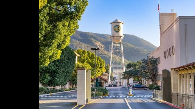 <ruby ><rb><span class="jlpt-n4" word="米">米</span></rb><rt>べい</rt></ruby><span class="" word="ワ">ワ</span><span class="" word="ー">ー</span><span class="" word="ナ">ナ</span><span class="" word="ー">ー</span><span class="" word="・">・</span><span class="" word="ブ">ブ</span><span class="" word="ラ">ラ</span><span class="" word="ザ">ザ</span><span class="" word="ー">ー</span><span class="" word="ス">ス</span><span class="" word="・">・</span><span class="" word="デ">デ</span><span class="" word="ィ">ィ</span><span class="" word="ス">ス</span><span class="" word="カ">カ</span><span class="" word="バ">バ</span><span class="" word="リ">リ</span><span class="" word="ー">ー</span><span class="" word="、">、</span><ruby ><rb><span class="unknown" word="全社">全社</span></rb><rt>ぜんしゃ</rt></ruby><ruby ><rb><span class="unknown" word="売却">売却</span></rb><rt>ばいきゃく</rt></ruby><span class="" word="を">を</span><ruby ><rb><span class="" word="含">含</span></rb><rt>ふく</rt></ruby><span class="" word="む">む</span><ruby ><rb><span class="unknown" word="戦略">戦略</span><span class="jlpt-n1" word="的">的</span></rb><rt>せんりゃくてき</rt></ruby><ruby ><rb><span class="unknown" word="選択肢">選択肢</span></rb><rt>せんたくし</rt></ruby><span class="" word="を">を</span><ruby ><rb><span class="jlpt-n1" word="本格">本格</span></rb><rt>ほんかく</rt></ruby><ruby ><rb><span class="jlpt-n3" word="検討">検討</span></rb><rt>けんとう</rt></ruby><span class="" word="―">―</span><span class="" word="―">―</span><ruby ><rb><span class="jlpt-n2" word="複数">複数</span></rb><rt>ふくすう</rt></ruby><ruby ><rb><span class="jlpt-n3" word="企業">企業</span></rb><rt>きぎょう</rt></ruby><span class="" word="に">に</span><span class="" word="よ">よ</span><span class="" word="る">る</span><ruby ><rb><span class="unknown" word="買収">買収</span></rb><rt>ばいしゅう</rt></ruby><ruby ><rb><span class="jlpt-n3" word="提案">提案</span></rb><rt>ていあん</rt></ruby><span class="" word="を">を</span><ruby ><rb><span class="" word="受">受</span></rb><rt>う</rt></ruby><span class="" word="け">け</span><span class="" word="て">て</span>