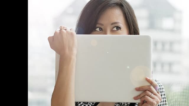 <span class="" word="A">A</span><span class="" word="I">I</span><ruby ><rb><span class="jlpt-n3" word="活用">活用</span></rb><rt>かつよう</rt></ruby><span class="" word="を">を</span><ruby ><rb><span class="" word="巡">巡</span></rb><rt>めぐ</rt></ruby><span class="" word="る">る</span><ruby ><rb><span class="unknown" word="若年">若年</span><span class="unknown" word="層">層</span></rb><rt>じゃくねんそう</rt></ruby><span class="" word="の">の</span><ruby ><rb><span class="unknown" word="葛藤">葛藤</span></rb><rt>かっとう</rt></ruby><span class="" word="―">―</span><span class="" word="―">―</span><span class="" word="「">「</span><span class="" word="A">A</span><span class="" word="I">I</span><span class="" word="ネ">ネ</span><span class="" word="イ">イ</span><span class="" word="テ">テ</span><span class="" word="ィ">ィ</span><span class="" word="ブ">ブ</span><span class="" word="」">」</span><ruby ><rb><span class="jlpt-n1" word="世代">世代</span></rb><rt>せだい</rt></ruby><span class="" word="に">に</span><span class="" word="お">お</span><span class="" word="け">け</span><span class="" word="る">る</span><ruby ><rb><span class="jlpt-n4" word="利用">利用</span><span class="jlpt-n1" word="実態">実態</span></rb><rt>りようじったい</rt></ruby><span class="" word="と">と</span><ruby ><rb><span class="jlpt-n1" word="課題">課題</span></rb><rt>かだい</rt></ruby>