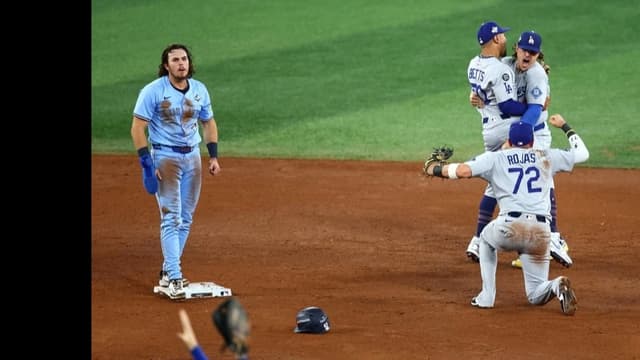 <span class="" word="ド">ド</span><span class="" word="ジ">ジ</span><span class="" word="ャ">ャ</span><span class="" word="ー">ー</span><span class="" word="ス">ス</span><span class="" word="、">、</span><span class="" word="ブ">ブ</span><span class="" word="ル">ル</span><span class="" word="ー">ー</span><span class="" word="ジ">ジ</span><span class="" word="ェ">ェ</span><span class="" word="イ">イ</span><span class="" word="ズ">ズ</span><span class="" word="に">に</span><span class="" word="3">3</span><span class="" word="-">-</span><span class="" word="1">1</span><span class="" word="で">で</span><ruby ><rb><span class="" word="勝">勝</span></rb><rt>か</rt></ruby><span class="" word="つ">つ</span><span class="" word="　">　</span><span class="jlpt-n3" word="グラス">グラス</span><span class="jlpt-n3" word="ノー">ノー</span><span class="" word="が">が</span><span class="" word="ピ">ピ</span><span class="" word="ン">ン</span><span class="" word="チ">チ</span><span class="" word="を">を</span><ruby ><rb><span class="" word="助">助</span></rb><rt>たす</rt></ruby><span class="" word="け">け</span><span class="" word="る">る</span>