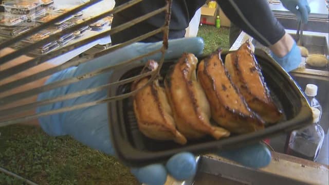 <ruby ><rb><span class="unknown" word="宇都宮">宇都宮</span></rb><rt>うつのみや</rt></ruby><span class="" word="で">で</span><span class="" word="ぎ">ぎ</span><span class="" word="ょ">ょ</span><span class="" word="う">う</span><span class="" word="ざ">ざ</span><span class="" word="ま">ま</span><span class="" word="つ">つ</span><span class="" word="り">り</span><span class="" word="が">が</span><span class="" word="あ">あ</span><span class="" word="り">り</span><span class="" word="ま">ま</span><span class="" word="す">す</span>