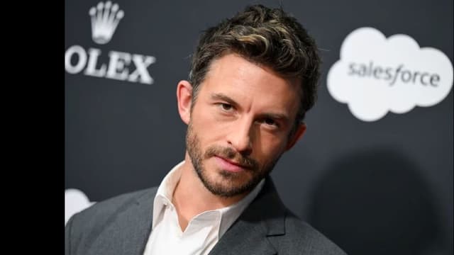 <span class="" word="ジ">ジ</span><span class="" word="ョ">ョ</span><span class="" word="ナ">ナ</span><span class="" word="サ">サ</span><span class="" word="ン">ン</span><span class="" word="・">・</span><span class="" word="ベ">ベ</span><span class="" word="イ">イ</span><span class="" word="リ">リ</span><span class="" word="ー">ー</span><span class="jlpt-n1" word="さん">さん</span><span class="" word="が">が</span><span class="" word="「">「</span><ruby ><rb><span class="jlpt-n3" word="一番">一番</span></rb><rt>いちばん</rt></ruby><span class="" word="か">か</span><span class="" word="っ">っ</span><span class="" word="こ">こ</span><span class="" word="い">い</span><span class="" word="い">い</span><ruby ><rb><span class="jlpt-n5" word="男">男</span></rb><rt>おとこ</rt></ruby><span class="" word="」">」</span><span class="" word="に">に</span><span class="" word="え">え</span><span class="" word="ら">ら</span><span class="" word="ば">ば</span><span class="" word="れ">れ</span><span class="" word="ま">ま</span><span class="" word="し">し</span><span class="" word="た">た</span>