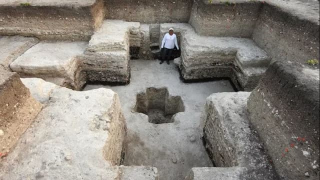 <ruby ><rb><span class="unknown" word="最古">最古</span></rb><rt>さいこ</rt></ruby><span class="" word="で">で</span><ruby ><rb><span class="unknown" word="最大">最大</span></rb><rt>さいだい</rt></ruby><span class="" word="の">の</span><span class="" word="マ">マ</span><span class="" word="ヤ">ヤ</span><ruby ><rb><span class="jlpt-n1" word="遺跡">遺跡</span></rb><rt>いせき</rt></ruby><span class="" word="「">「</span><span class="" word="ア">ア</span><span class="" word="グ">グ</span><span class="" word="ア">ア</span><span class="" word="ダ">ダ</span><span class="" word="・">・</span><span class="" word="フ">フ</span><span class="" word="ェ">ェ</span><span class="" word="ニ">ニ</span><span class="" word="ッ">ッ</span><span class="" word="ク">ク</span><span class="" word="ス">ス</span><span class="" word="」">」</span><span class="" word="と">と</span><ruby ><rb><span class="jlpt-n3" word="宇宙">宇宙</span></rb><rt>うちゅう</rt></ruby><span class="" word="の">の</span><ruby ><rb><span class="" word="考">考</span></rb><rt>かんが</rt></ruby><span class="" word="え">え</span><ruby ><rb><span class="" word="方">方</span></rb><rt>かた</rt></ruby>