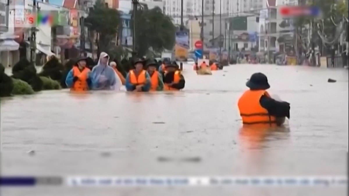 ベトナムで大雨　たくさんの人が亡くなりました