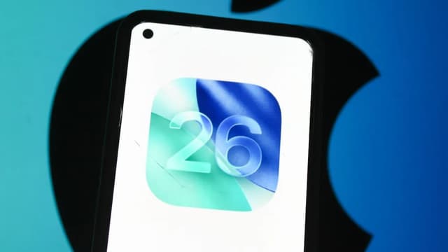 <span class="" word="i">i</span><span class="" word="O">O</span><span class="" word="S">S</span> <span class="" word="2">2</span><span class="" word="6">6</span><span class="" word=".">.</span><span class="" word="2">2</span><span class="" word="ア">ア</span><span class="" word="ッ">ッ</span><span class="" word="プ">プ</span><span class="" word="デ">デ</span><span class="" word="ー">ー</span><span class="" word="ト">ト</span><span class="" word="で">で</span><ruby ><rb><span class="jlpt-n2" word="追加">追加</span></rb><rt>ついか</rt></ruby><span class="" word="さ">さ</span><span class="" word="れ">れ</span><span class="" word="る">る</span><ruby ><rb><span class="" word="新">新</span></rb><rt>あたら</rt></ruby><span class="" word="し">し</span><span class="" word="い">い</span><ruby ><rb><span class="jlpt-n3" word="機能">機能</span></rb><rt>きのう</rt></ruby>