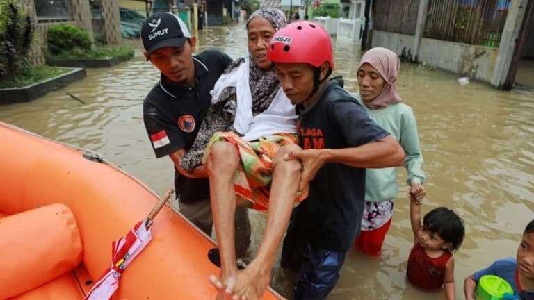 東南アジアでサイクロンによる大きな被害