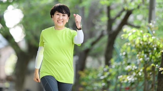 <ruby ><rb><span class="" word="9">9</span><span class="" word="0">0</span></rb><rt>きゅうじゅっ</rt></ruby><span class="" word="さ">さ</span><span class="" word="い">い</span><span class="jlpt-n5" word="でも">でも</span><span class="" word="げ">げ</span><span class="" word="ん">ん</span><span class="" word="き">き</span><span class="" word="で">で</span><span class="" word="い">い</span><span class="" word="る">る</span><span class="" word="ひ">ひ</span><span class="" word="み">み</span><span class="" word="つ">つ</span><span class="" word="は">は</span><span class="" word="「">「</span><span class="" word="あ">あ</span><span class="" word="る">る</span><span class="" word="く">く</span><span class="" word="こ">こ</span><span class="" word="と">と</span><span class="" word="」">」</span>