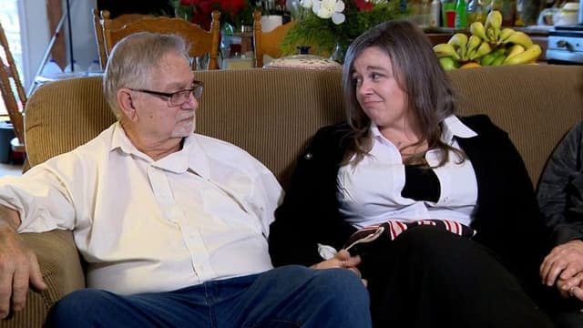 <ruby ><rb><span class="jlpt-n3" word="約">約</span></rb><rt>やく</rt></ruby><span class="" word="4">4</span><span class="" word="0">0</span><ruby ><rb><span class="jlpt-n5" word="年">年</span></rb><rt>ねん</rt></ruby><span class="" word="ぶ">ぶ</span><span class="" word="り">り</span><span class="" word="の">の</span><ruby ><rb><span class="jlpt-n1" word="再会">再会</span></rb><rt>さいかい</rt></ruby>  <ruby ><rb><span class="jlpt-n3" word="母親">母親</span></rb><rt>ははおや</rt></ruby><span class="" word="に">に</span><span class="" word="よ">よ</span><span class="" word="る">る</span><ruby ><rb><span class="" word="連">連</span></rb><rt>つ</rt></ruby><span class="" word="れ">れ</span><ruby ><rb><span class="" word="去">去</span></rb><rt>さ</rt></ruby><span class="" word="り">り</span><ruby ><rb><span class="jlpt-n3" word="事件">事件</span></rb><rt>じけん</rt></ruby><span class="" word="を">を</span><span class="" word="め">め</span><span class="" word="ぐ">ぐ</span><span class="" word="る">る</span><ruby ><rb><span class="jlpt-n5" word="家族">家族</span></rb><rt>かぞく</rt></ruby><span class="" word="の">の</span><ruby ><rb><span class="unknown" word="葛藤">葛藤</span></rb><rt>かっとう</rt></ruby><span class="" word="と">と</span><ruby ><rb><span class="unknown" word="癒">癒</span></rb><rt>いや</rt></ruby><span class="" word="や">や</span><span class="" word="し">し</span><span class="" word="の">の</span><ruby ><rb><span class="" word="歩">歩</span></rb><rt>あゆ</rt></ruby><span class="" word="み">み</span>