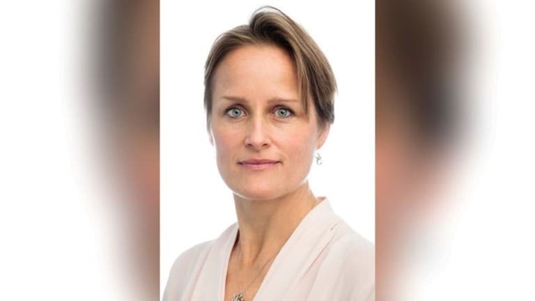 イギリス情報機関の長官「どこでも危険がある」と話す