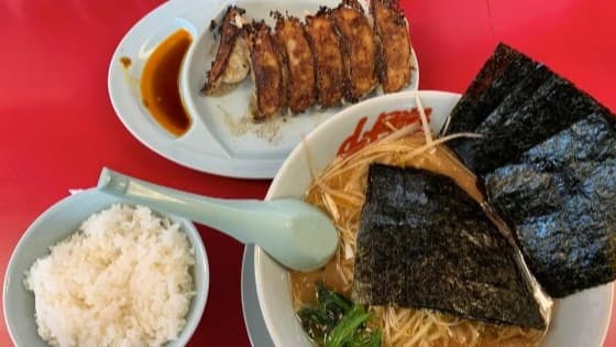 <ruby ><rb><span class="unknown" word="東京">東京</span></rb><rt>とうきょう</rt></ruby><span class="" word="に">に</span><ruby ><rb><span class="unknown" word="出店">出店</span></rb><rt>しゅってん</rt></ruby><span class="" word="し">し</span><span class="" word="な">な</span><span class="" word="い">い</span><ruby ><rb><span class="jlpt-n3" word="人気">人気</span></rb><rt>にんき</rt></ruby><span class="" word="ラ">ラ</span><span class="" word="ー">ー</span><span class="" word="メ">メ</span><span class="" word="ン">ン</span><ruby ><rb><span class="" word="店">店</span></rb><rt>てん</rt></ruby><span class="" word="「">「</span><span class="unknown" word="山岡">山岡</span><span class="jlpt-n5" word="家">家</span><span class="" word="」">」</span>