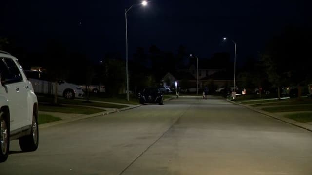 <span class="" word="お">お</span><span class="" word="と">と</span><span class="" word="う">う</span><span class="" word="さ">さ</span><span class="" word="ん">ん</span><span class="" word="、">、</span><ruby><rb><span class="jlpt-n4" word="娘">娘</span></rb><rt>むすめ</rt></ruby><span class="" word="を">を</span><span class="" word="た">た</span><span class="" word="す">す</span><span class="" word="け">け</span><span class="" word="る">る</span>