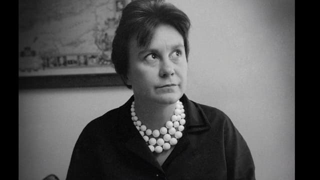 <span class="jlpt-n3" word="クリスマス">クリスマス</span><span class="" word="の">の</span><span class="jlpt-n4" word="プレゼント">プレゼント</span><span class="" word="で">で</span><ruby ><rb><span class="jlpt-n4" word="夢">夢</span></rb><rt>ゆめ</rt></ruby><span class="" word="を">を</span><span class="" word="か">か</span><span class="" word="な">な</span><span class="" word="え">え</span><span class="" word="た">た</span><ruby ><rb><span class="jlpt-n4" word="日">日</span></rb><rt>ひ</rt></ruby>