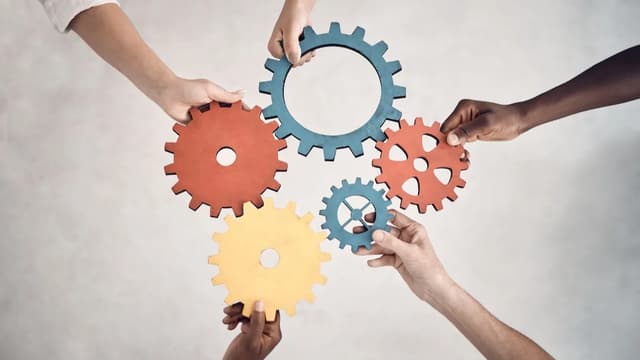 <ruby ><rb><span class="jlpt-n1" word="美術">美術</span><span class="unknown" word="展">展</span></rb><rt>びじゅつてん</rt></ruby><span class="" word="を">を</span><ruby ><rb><span class="jlpt-n2" word="鑑賞">鑑賞</span></rb><rt>かんしょう</rt></ruby><span class="" word="し">し</span><span class="" word="て">て</span><ruby ><rb><span class="" word="考">考</span></rb><rt>かんが</rt></ruby><span class="" word="え">え</span><span class="" word="た">た</span><span class="" word="「">「</span><ruby ><rb><span class="jlpt-n1" word="分業">分業</span></rb><rt>ぶんぎょう</rt></ruby><span class="" word="」">」</span><span class="" word="、">、</span><span class="" word="デ">デ</span><span class="" word="ュ">ュ</span><span class="" word="ル">ル</span><span class="" word="ケ">ケ</span><span class="" word="ー">ー</span><span class="" word="ム">ム</span><span class="" word="の">の</span><span class="" word="『">『</span><ruby ><rb><span class="jlpt-n4" word="社会">社会</span><span class="" word="分">分</span><span class="" word="業">業</span><span class="unknown" word="論">論</span></rb><rt>しゃかいぶんぎょうろん</rt></ruby><span class="" word="』">』</span><span class="" word="を">を</span><ruby ><rb><span class="" word="読">読</span></rb><rt>よ</rt></ruby><span class="" word="ん">ん</span><span class="" word="で">で</span><ruby ><rb><span class="" word="学">学</span></rb><rt>まな</rt></ruby><span class="" word="び">び</span><ruby ><rb><span class="" word="直">直</span></rb><rt>なお</rt></ruby><span class="" word="し">し</span><span class="" word="た">た</span><span class="" word="「">「</span><ruby ><rb><span class="jlpt-n1" word="連帯">連帯</span></rb><rt>れんたい</rt></ruby><span class="" word="」">」</span>