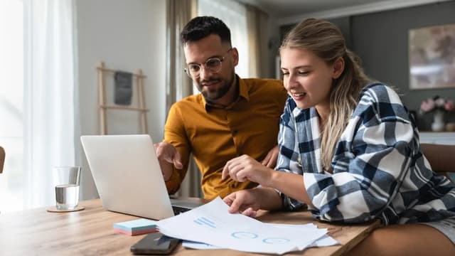 <ruby ><rb><span class="unknown" word="副業">副業</span></rb><rt>ふくぎょう</rt></ruby><span class="" word="の">の</span><ruby ><rb><span class="jlpt-n1" word="本質">本質</span><span class="jlpt-n1" word="的">的</span></rb><rt>ほんしつてき</rt></ruby><ruby ><rb><span class="jlpt-n3" word="価値">価値</span></rb><rt>かち</rt></ruby><span class="" word="―">―</span><span class="" word="―">―</span><span class="" word="2">2</span><span class="" word="0">0</span><span class="" word="2">2</span><span class="" word="6">6</span><ruby ><rb><span class="jlpt-n5" word="年">年</span></rb><rt>ねん</rt></ruby><span class="" word="に">に</span><span class="" word="お">お</span><span class="" word="け">け</span><span class="" word="る">る</span><ruby ><rb><span class="jlpt-n3" word="重要">重要</span><span class="jlpt-n3" word="性">性</span></rb><rt>じゅうようせい</rt></ruby><span class="" word="を">を</span><ruby ><rb><span class="" word="示">示</span></rb><rt>し</rt></ruby><span class="" word="す">す</span><ruby ><rb><span class="" word="四">四</span></rb><rt>よ</rt></ruby><span class="" word="つ">つ</span><span class="" word="の">の</span><ruby ><rb><span class="jlpt-n1" word="要因">要因</span></rb><rt>よういん</rt></ruby>