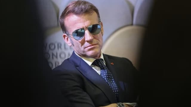 <span class="" word="フ">フ</span><span class="" word="ラ">ラ</span><span class="" word="ン">ン</span><span class="" word="ス">ス</span><span class="" word="、">、</span><ruby><rb><span class="" word="1">1</span><span class="" word="5">5</span></rb><rt>じゅうご</rt></ruby><ruby><rb><span class="jlpt-n1" word="歳">歳</span></rb><rt>さい</rt></ruby><ruby><rb><span class="jlpt-n2" word="未満">未満</span></rb><rt>みまん</rt></ruby><span class="" word="の">の</span><span class="" word="S">S</span><span class="" word="N">N</span><span class="" word="S">S</span><ruby><rb><span class="jlpt-n4" word="利用">利用</span></rb><rt>りよう</rt></ruby><span class="" word="を">を</span><ruby><rb><span class="jlpt-n3" word="禁止">禁止</span></rb><rt>きんし</rt></ruby><span class="" word="へ">へ</span>