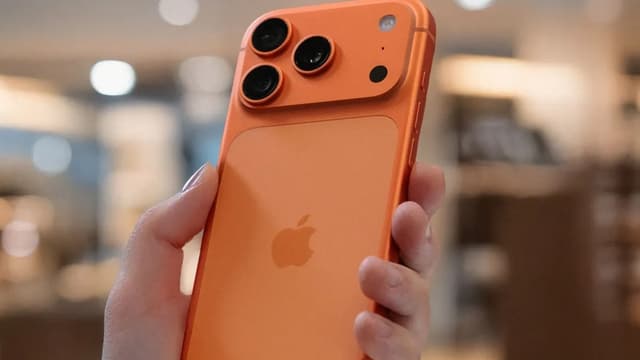 <span class="" word="i">i</span><span class="" word="P">P</span><span class="" word="h">h</span><span class="" word="o">o</span><span class="" word="n">n</span><span class="" word="e">e</span> <span class="" word="1">1</span><span class="" word="8">8</span> <span class="" word="P">P</span><span class="" word="r">r</span><span class="" word="o">o</span><span class="" word="、">、</span><ruby ><rb><span class="jlpt-n3" word="衛星">衛星</span></rb><rt>えいせい</rt></ruby><span class="" word="5">5</span><span class="" word="G">G</span><ruby ><rb><span class="jlpt-n1" word="対応">対応</span></rb><rt>たいおう</rt></ruby><span class="" word="に">に</span><span class="" word="よ">よ</span><span class="" word="る">る</span><ruby ><rb><span class="jlpt-n3" word="通信">通信</span></rb><rt>つうしん</rt></ruby><ruby ><rb><span class="unknown" word="圏外">圏外</span></rb><rt>けんがい</rt></ruby><ruby ><rb><span class="jlpt-n5" word="問題">問題</span></rb><rt>もんだい</rt></ruby><span class="" word="の">の</span><ruby ><rb><span class="jlpt-n1" word="根本">根本</span><span class="jlpt-n1" word="的">的</span></rb><rt>こんぽんてき</rt></ruby><ruby ><rb><span class="jlpt-n3" word="解決">解決</span></rb><rt>かいけつ</rt></ruby><span class="" word="へ">へ</span>