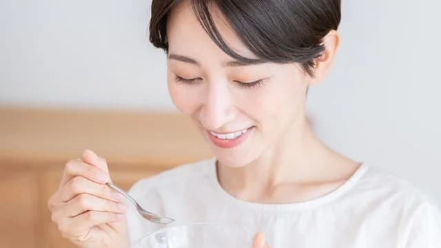 朝ごはんにヨーグルトを食べるとやせますか？