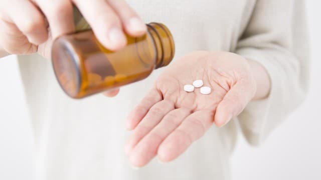 多くの女性が更年期の症状があっても病院に行かない