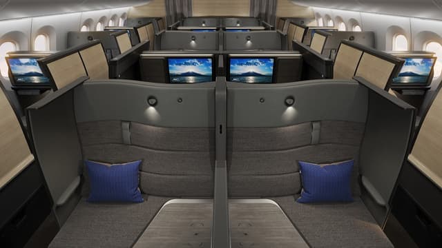 <span class="" word="A">A</span><span class="" word="N">N</span><span class="" word="A">A</span><span class="" word="の">の</span><ruby ><rb><span class="" word="新">新</span></rb><rt>あたら</rt></ruby><span class="" word="し">し</span><span class="" word="い">い</span><span class="jlpt-n1" word="ビジネス">ビジネス</span><span class="jlpt-n5" word="クラス">クラス</span><span class="" word="の">の</span><span class="" word="せ">せ</span><span class="" word="き">き</span><span class="" word="は">は</span><ruby ><rb><span class="" word="広">広</span></rb><rt>ひろ</rt></ruby><span class="" word="い">い</span><span class="" word="で">で</span><span class="" word="す">す</span>