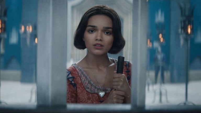 実写版「白雪姫」興行収入振るわず　配役や描き方めぐり物議