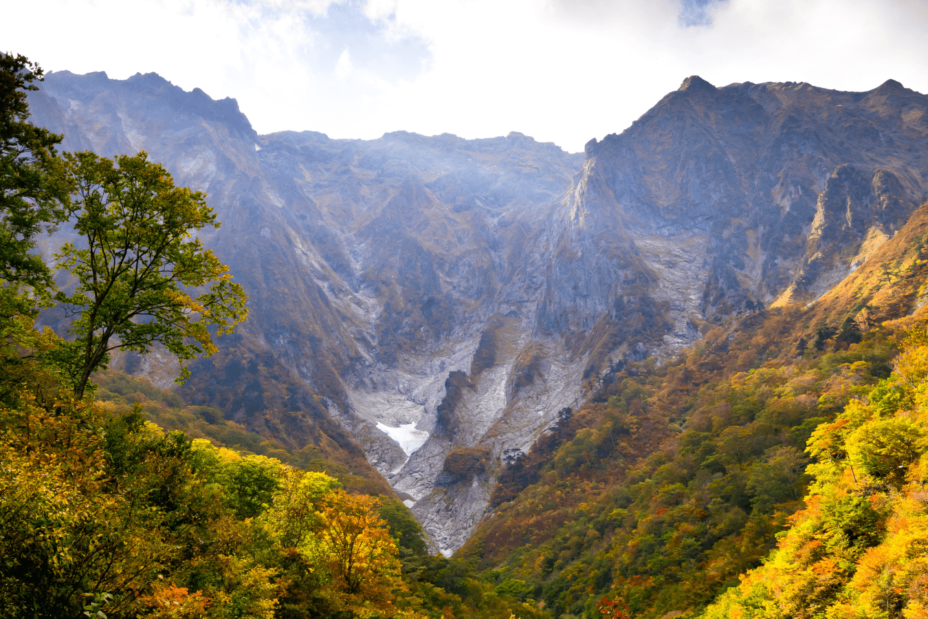 谷川岳　挑戦者を待つ「死の山」