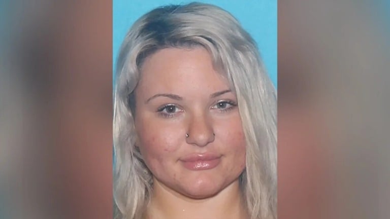 デートアプリで元恋人とその娘を殺そうとした女が逮捕