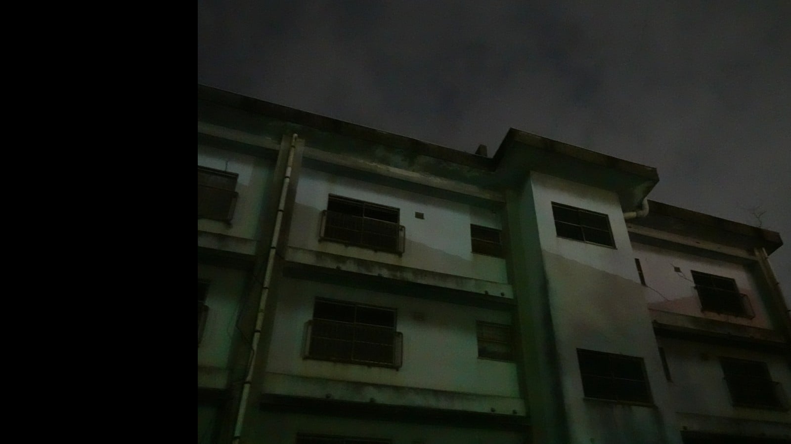 韓国で結婚前のカップルがマンションで亡くなる