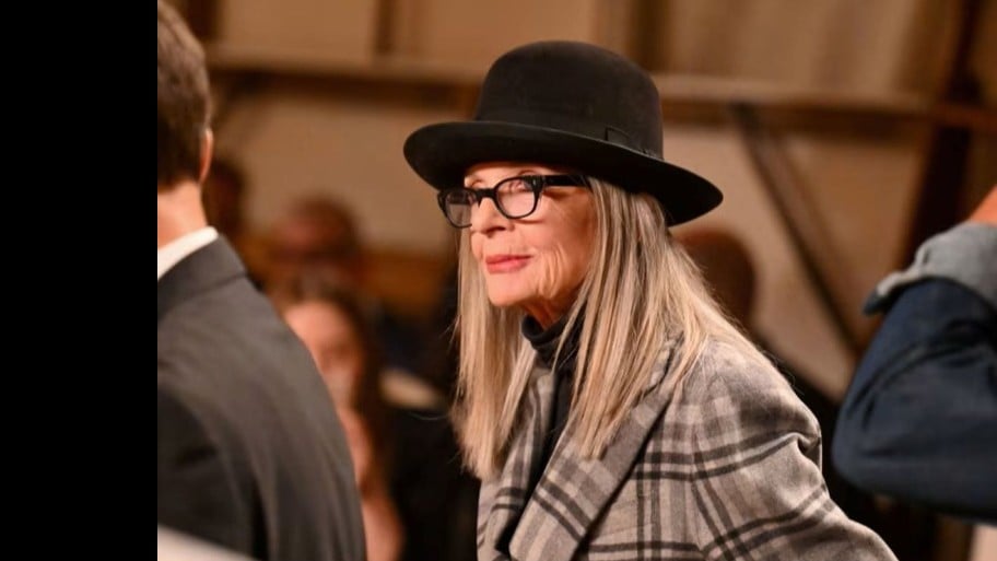 アメリカの女優ダイアン・キートンさん、肺炎で亡くなる