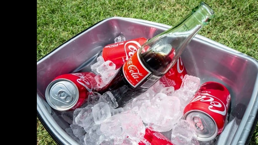 アメリカでサトウキビ糖のコカ・コーラがはじまる