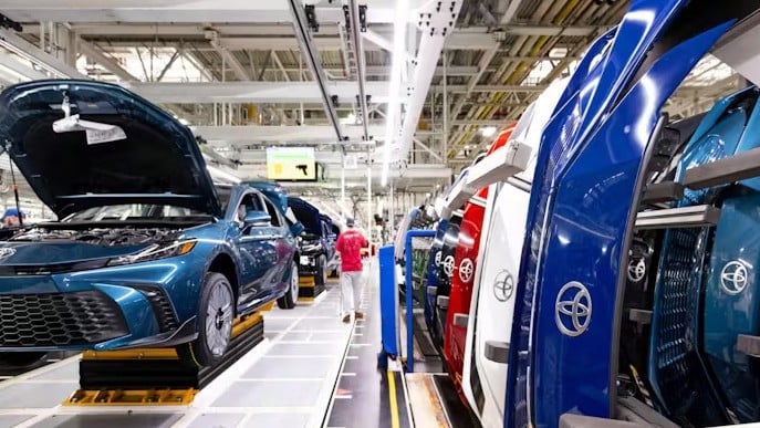 トヨタ、米国生産車の「逆輸入」方針を米側へ正式伝達へ――トランプ大統領来日に際し協議か