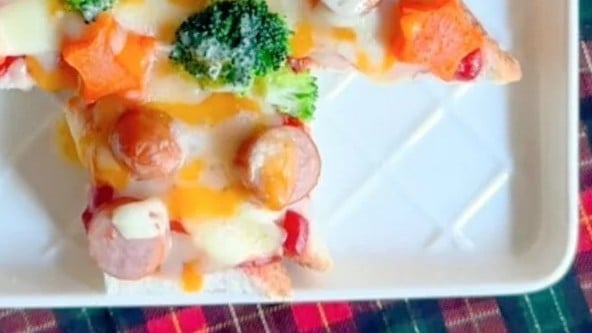 食パンで作るかんたんクリスマスツリー