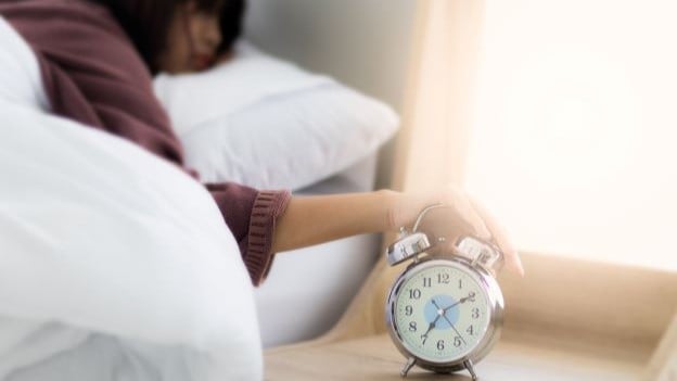 朝の寝坊の楽ししみ方