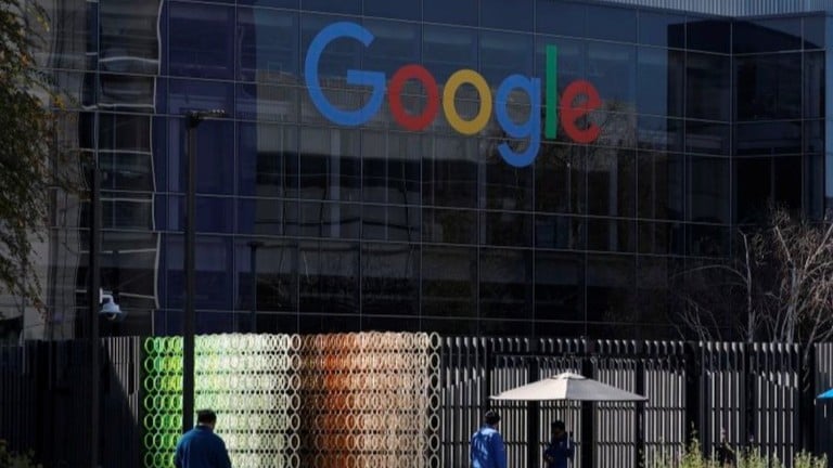 グーグル親会社による異例の100年債発行