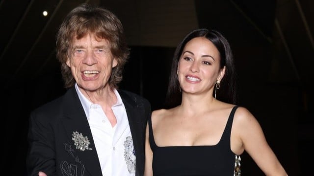 世界的ロックミュージシャン　元バレリーナの婚約者